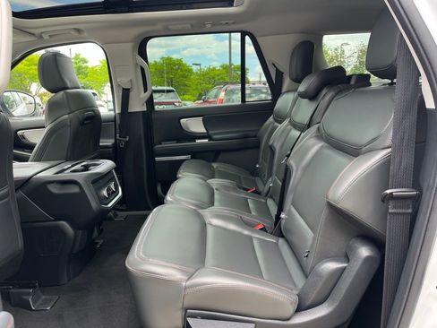 Certified 2025 Ford Expedition Max Active AWD/4WD image 13