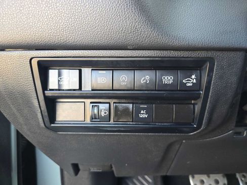 Used 2023 Toyota Tundra Limited w/ TRD Off-Road Package AWD/4WD image 32