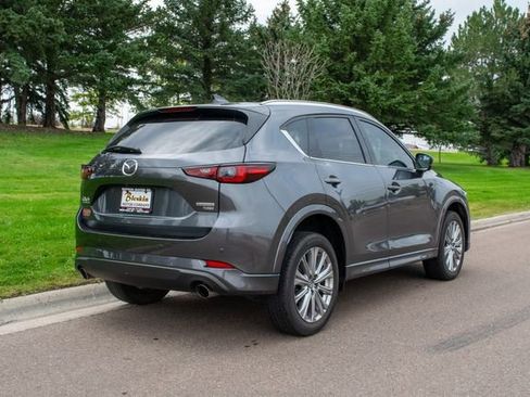 Used 2023 MAZDA CX-5 Signature image 6