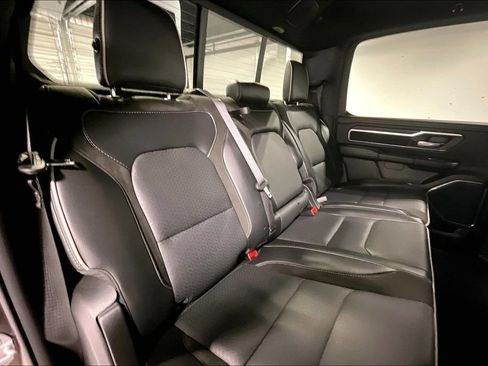 Used 2026 RAM 1500 Laramie AWD/4WD image 33