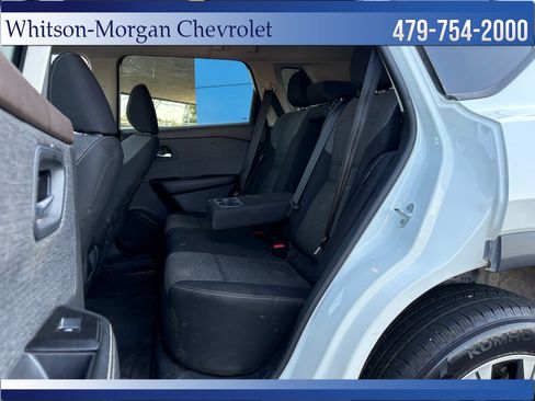 Used 2023 Nissan Rogue SV FWD image 28