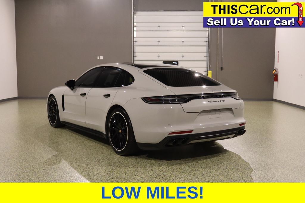 Used 2022 Porsche Panamera GTS AWD/4WD image 6