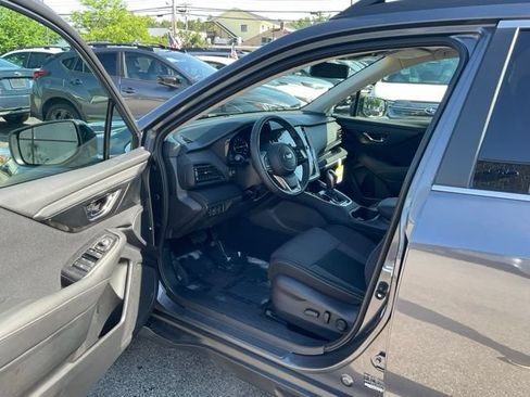 Certified 2025 Subaru Outback Premium AWD/4WD image 14