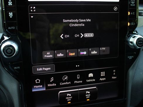 New 2026 RAM 1500 Laramie w/ Night Edition AWD/4WD image 43