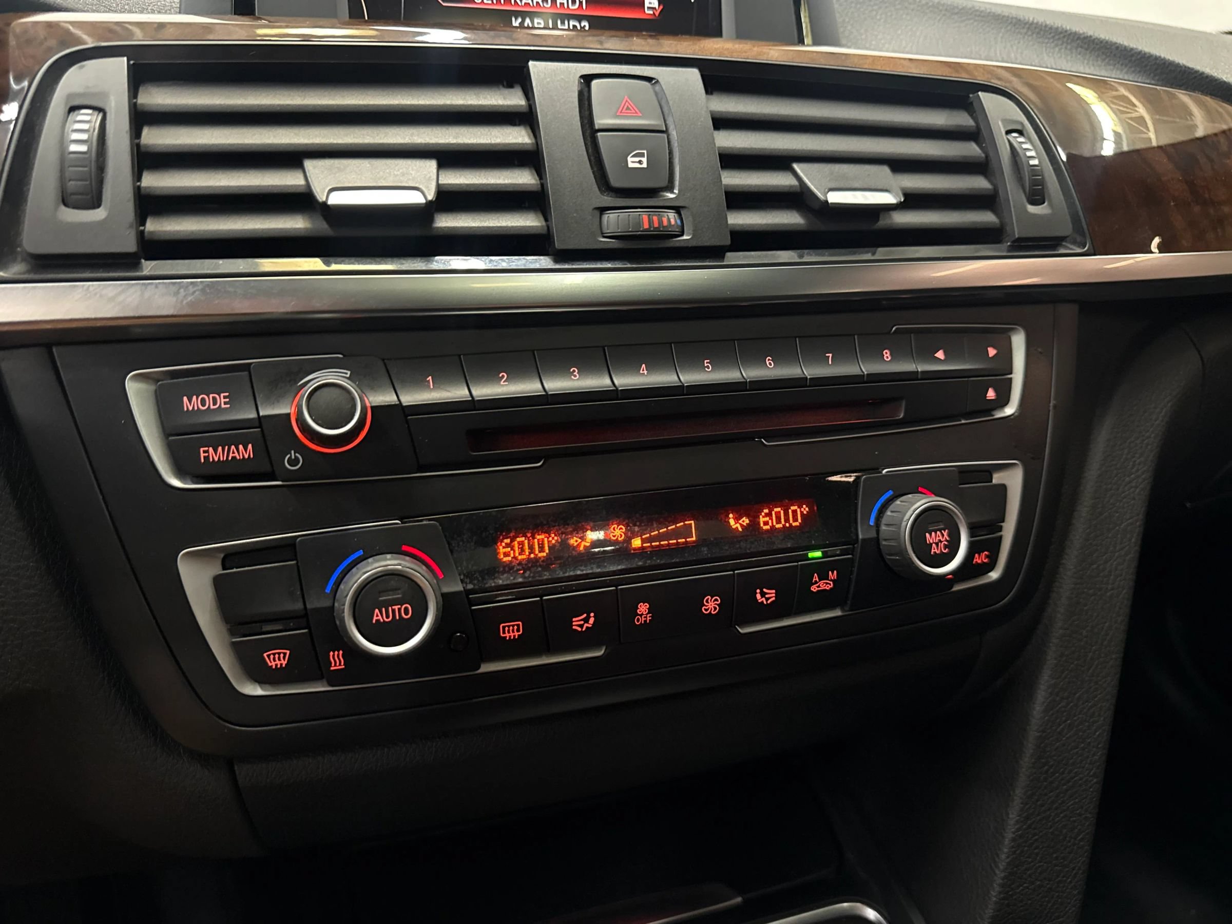 Used 2015 BMW 335i Sedan RWD image 14