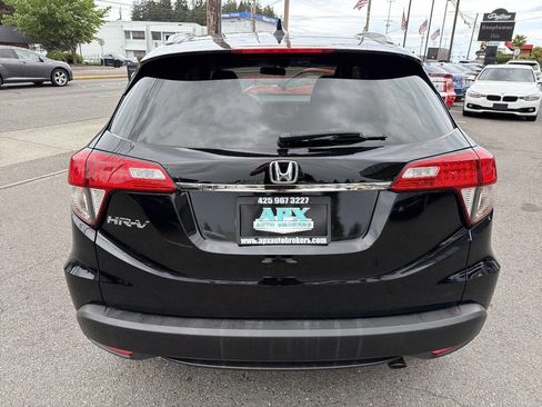 Used 2019 Honda HR-V EX image 5