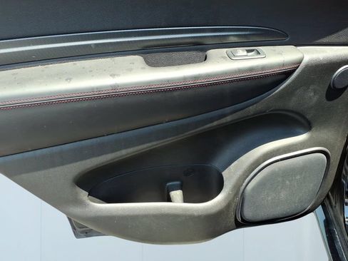 Used 2021 Dodge Durango R/T w/ Technology Group AWD/4WD image 11