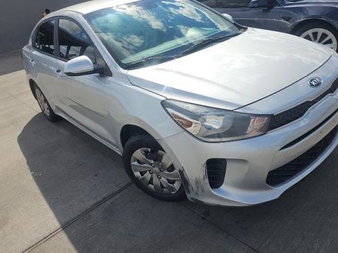 Used 2020 Kia Rio S image 3