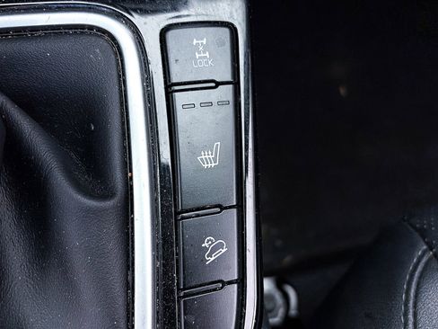 Certified 2022 Kia Seltos EX image 26