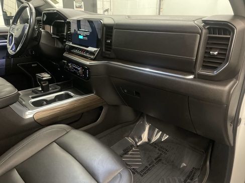 Used 2024 Chevrolet Silverado 1500 RST w/ Convenience Package II AWD/4WD image 22