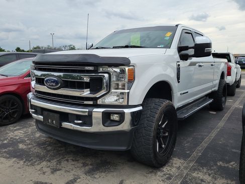 Used 2020 Ford F250 XLT w/ XLT Premium Package AWD/4WD image 3
