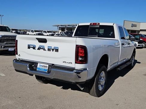 New 2026 RAM 2500 Tradesman AWD/4WD image 37
