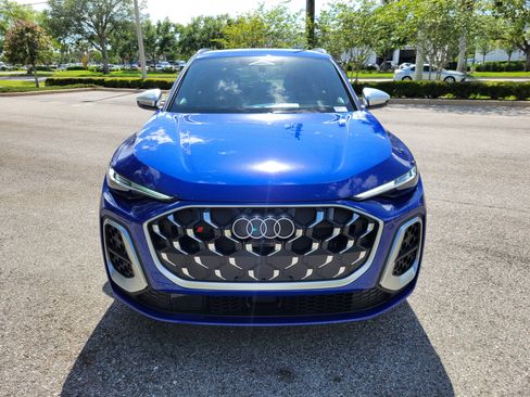 New 2026 Audi SQ5 Premium Plus image 2