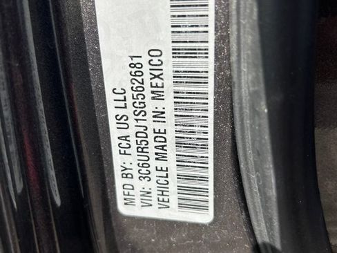 Used 2025 RAM 2500 Big Horn AWD/4WD image 6