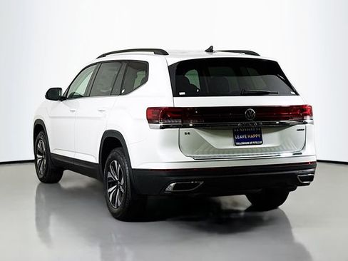 New 2026 Volkswagen Atlas SE image 5