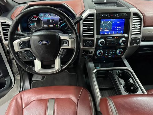 Used 2020 Ford F250 Platinum w/ FX4 Off-Road Package AWD/4WD image 14