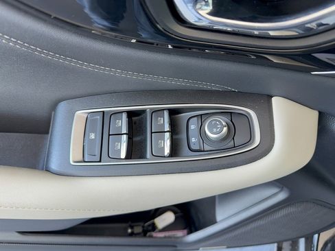 Used 2023 Subaru Outback Limited XT image 9