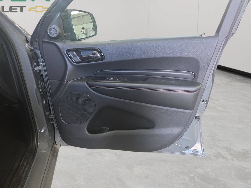 Used 2025 Dodge Durango GT AWD/4WD image 54
