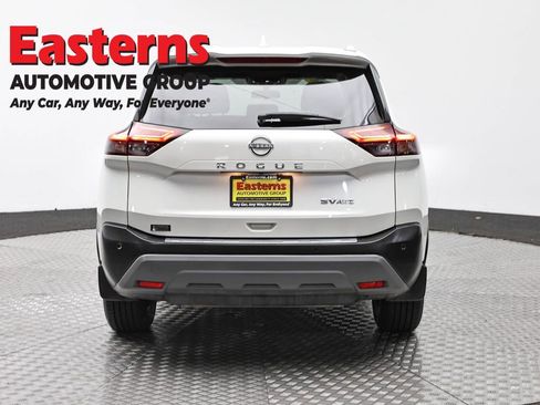 Used 2023 Nissan Rogue SV w/ SV Premium B Package AWD/4WD image 6