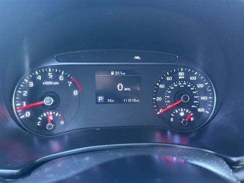 Used 2020 Kia Soul S FWD image 3
