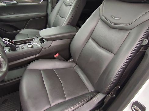 Used 2023 Cadillac XT5 Sportv image 15