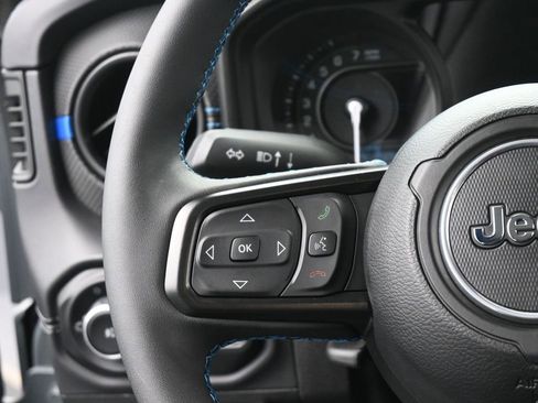 Used 2025 Jeep Wrangler Unlimited Rubicon 4xe w/ Safety Group image 30