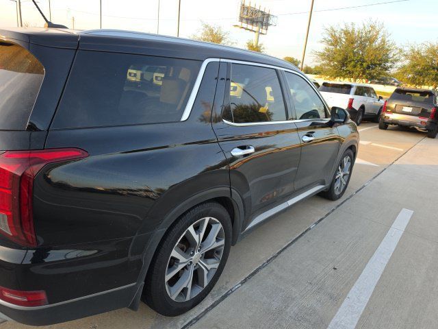 Used 2020 Hyundai Palisade SEL FWD image 3