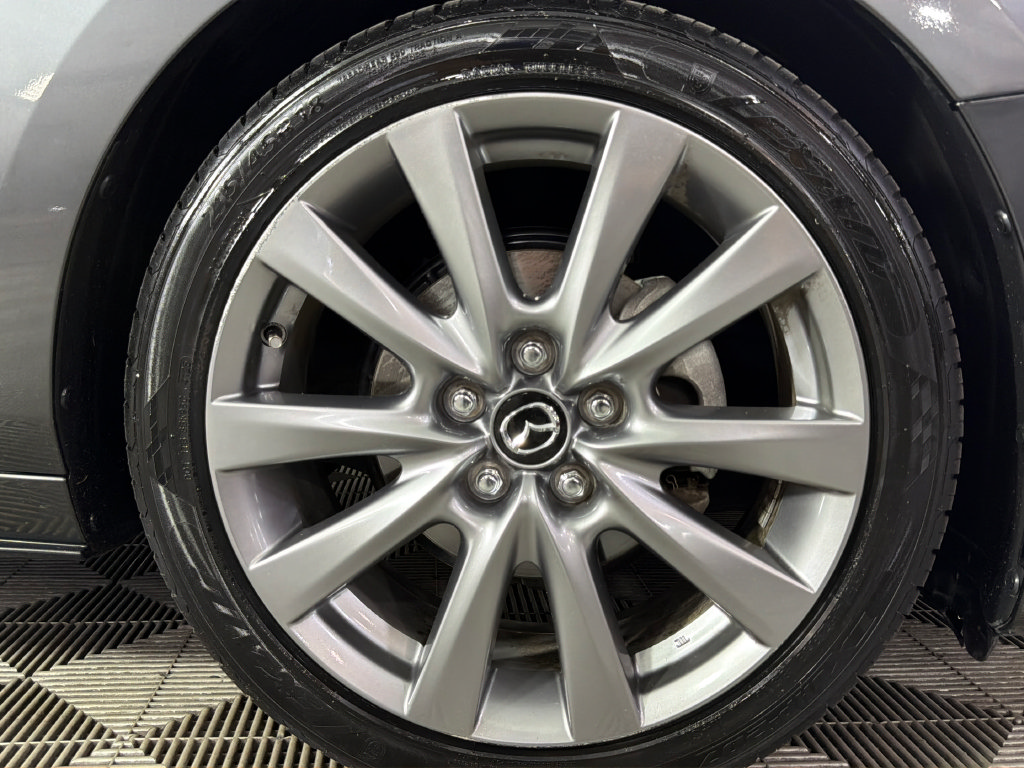 Used 2024 MAZDA MAZDA3 s FWD image 39