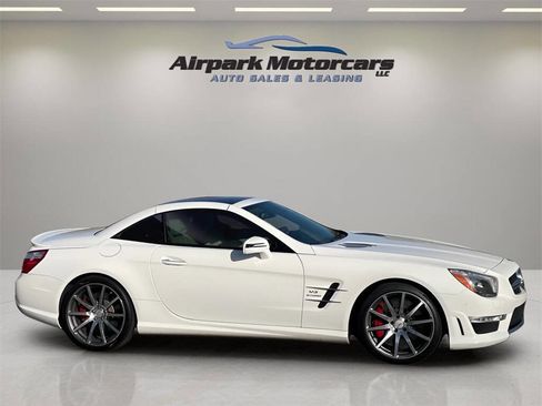 Used 2015 Mercedes-Benz SL 63 AMG image 13