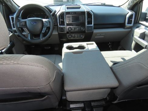 Used 2016 Ford F150 XLT RWD image 23