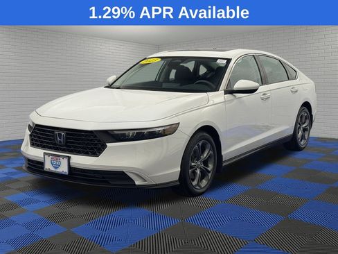 Certified 2023 Honda Accord EX image 1