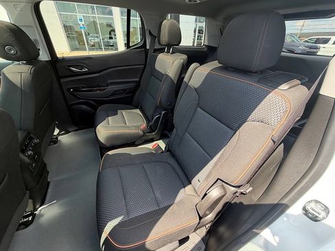 Certified 2023 GMC Acadia AT4 AWD/4WD image 15