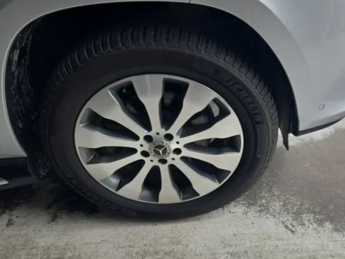 Used 2019 Mercedes-Benz GLS 450 4MATIC image 6