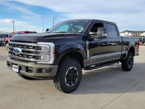 New 2026 Ford F250 King Ranch w/ Tremor Off-Road Package image 4