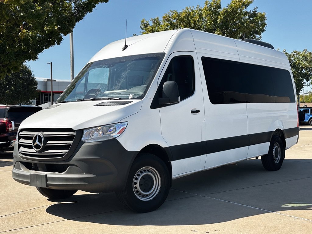 Used 2025 Mercedes-Benz Sprinter 2500 image 7