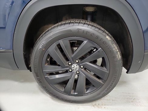 Used 2021 Volkswagen Atlas Cross Sport SE image 8