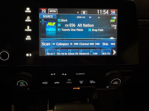 Used 2017 Honda CR-V EX-L image 29