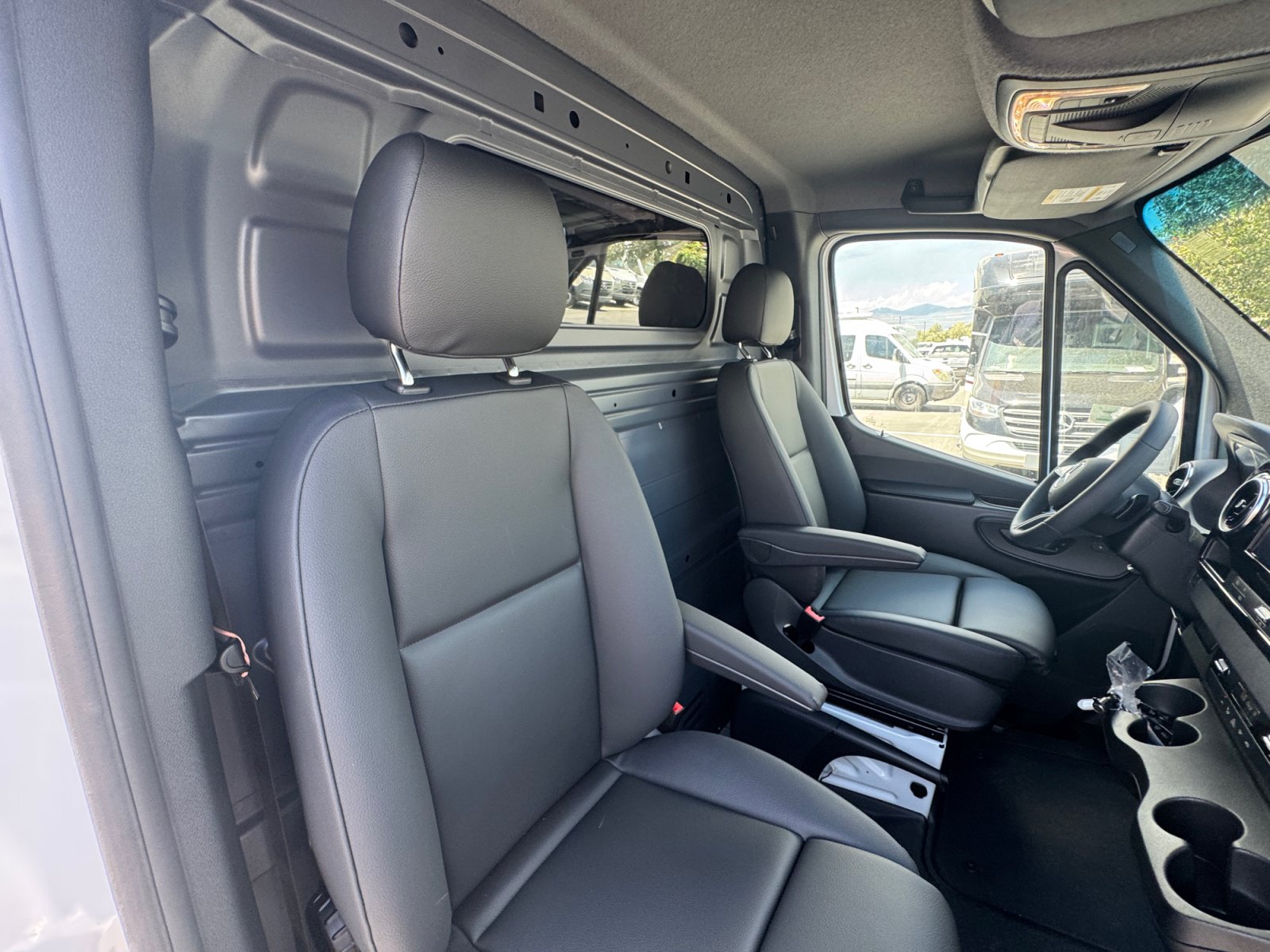 New 2026 Mercedes-Benz Sprinter 2500 image 15