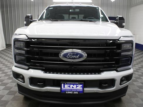 Used 2026 Ford F250 Platinum AWD/4WD image 59