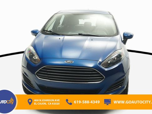 Used 2018 Ford Fiesta SE image 4