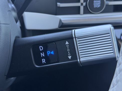 Used 2025 Hyundai Santa Fe SEL image 18