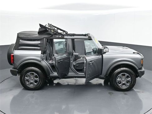 Used 2023 Ford Bronco 4-Door image 54