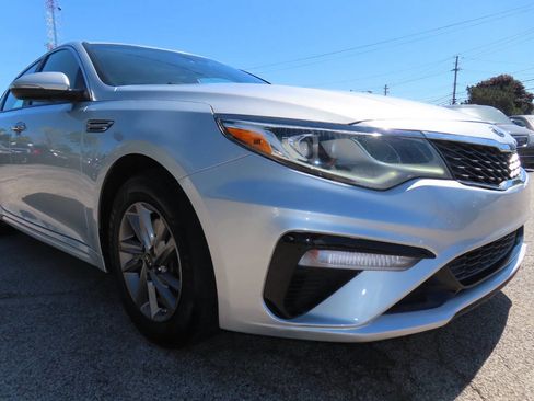 Used 2020 Kia Optima LX FWD image 18