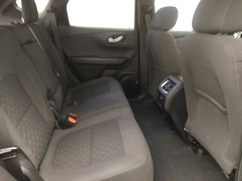 Used 2021 Chevrolet Blazer LT AWD/4WD image 19