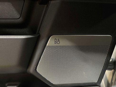 Used 2024 Ford F250 Lariat w/ Lariat Ultimate Package image 33