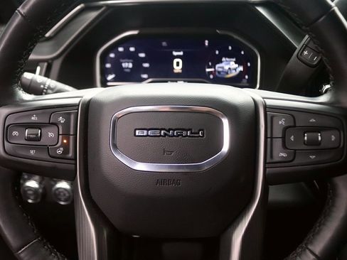 Used 2024 GMC Sierra 2500 Denali Ultimate image 18