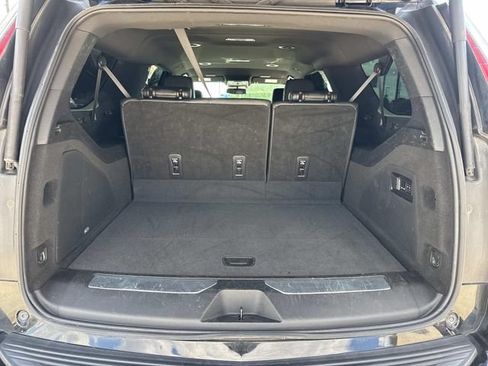Used 2023 Cadillac Escalade ESV Luxury RWD image 12
