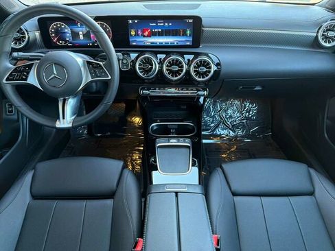 Certified 2025 Mercedes-Benz CLA 250 image 17