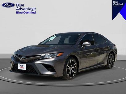 Used 2019 Toyota Camry SE w/ Convenience Package