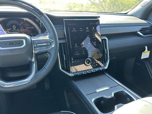 New 2026 GMC Acadia Denali w/ Super Cruise Package image 19